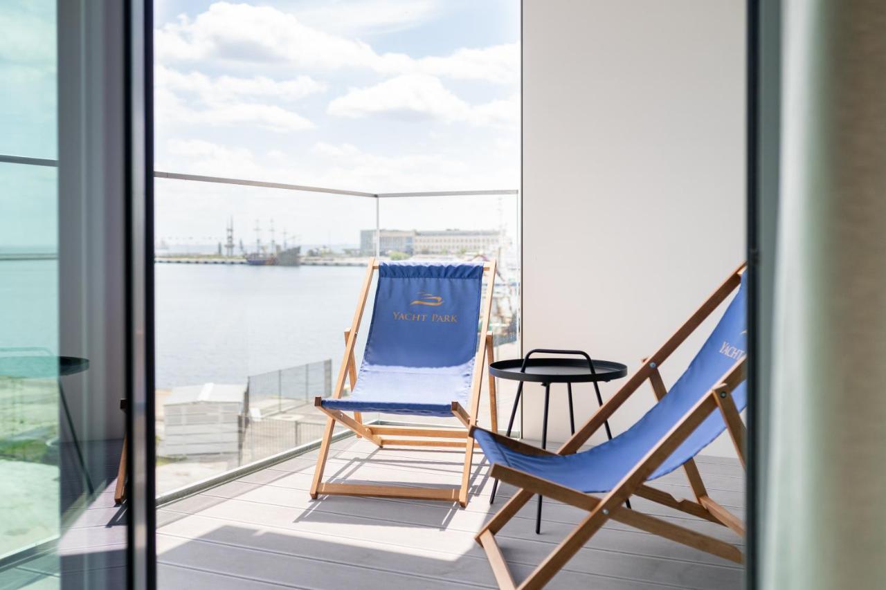 Yacht Park With Sea View By Lion Apartments Gdynia Exterior photo